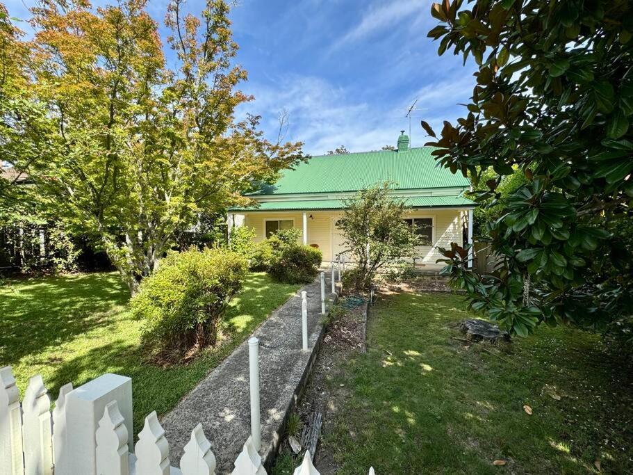 Maple Grove Villa Katoomba Exterior photo